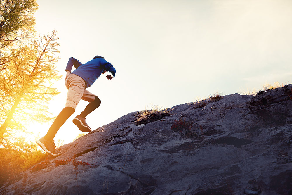 Hiking vs Running