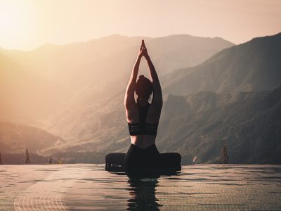 25 Best Yoga Websites & Blogs